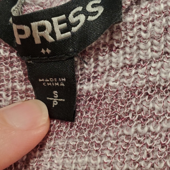 Express cold shoulder sweater - Picture 4 of 8